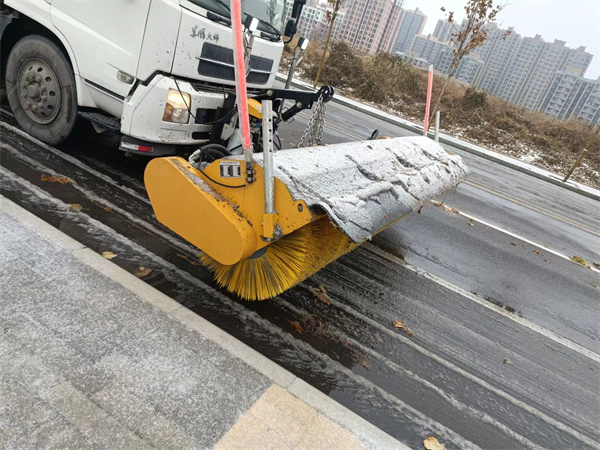 掃路機